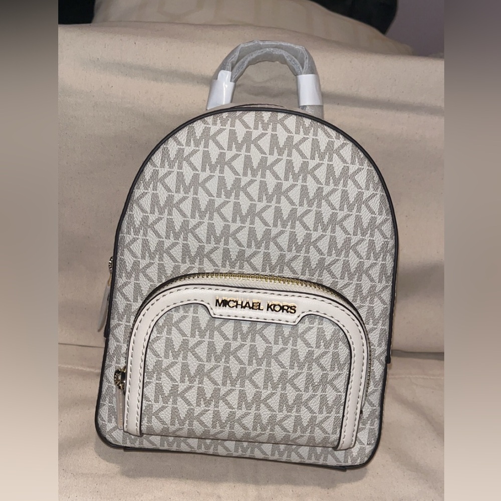 SOLD‼️Michael Kors Cream Mini Backpack...$398 Retail - Picture 1 of 6